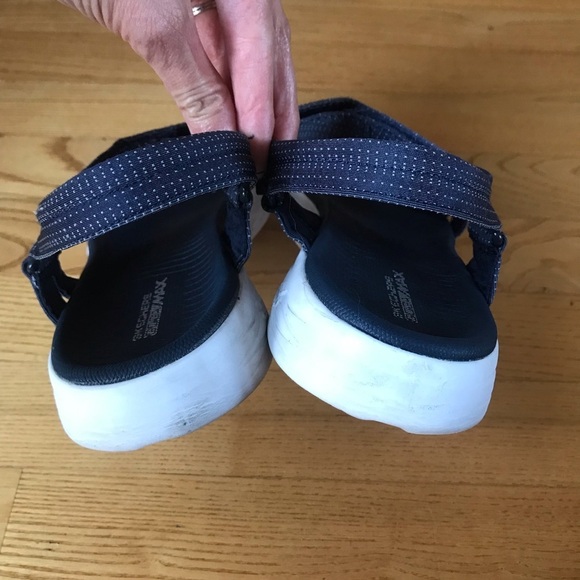 Skechers on the go walk flex sandals shoes sketchers navy blue womens size 8 - Picture 10 of 10